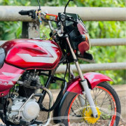 BAJAJ CT100 2008