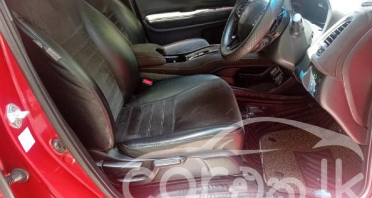 HONDA VEZEL 2016