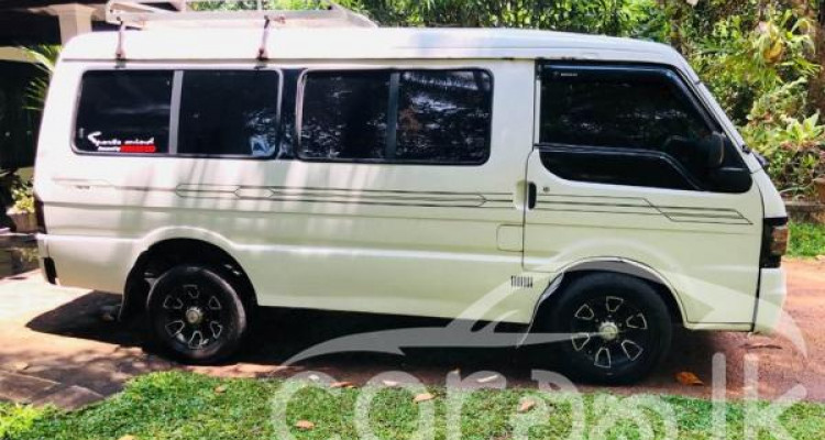 MAZDA BONGO 1995