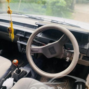 TOYOTA COROLLA 1983