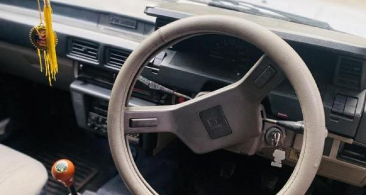 TOYOTA COROLLA 1983