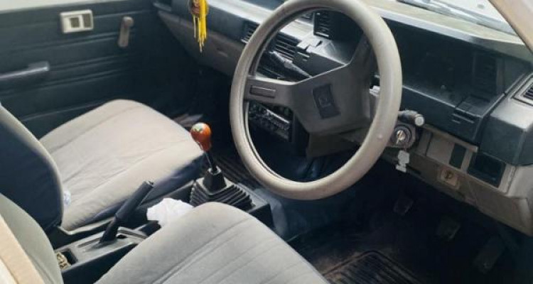 TOYOTA COROLLA 1983
