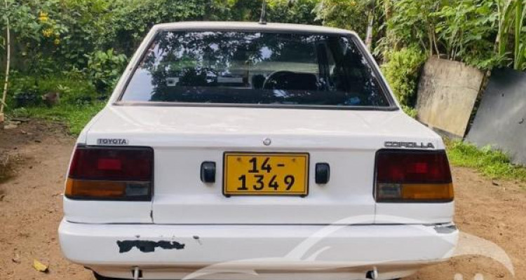 TOYOTA COROLLA 1983