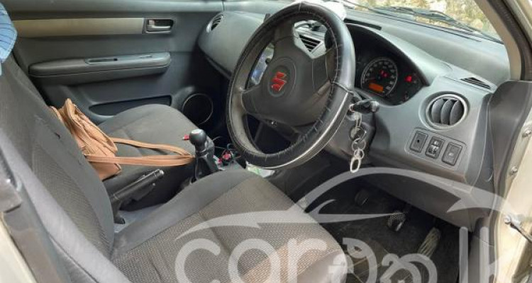 SUZUKI SWIFT 2006