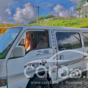 NISSAN CARAVAN 1981