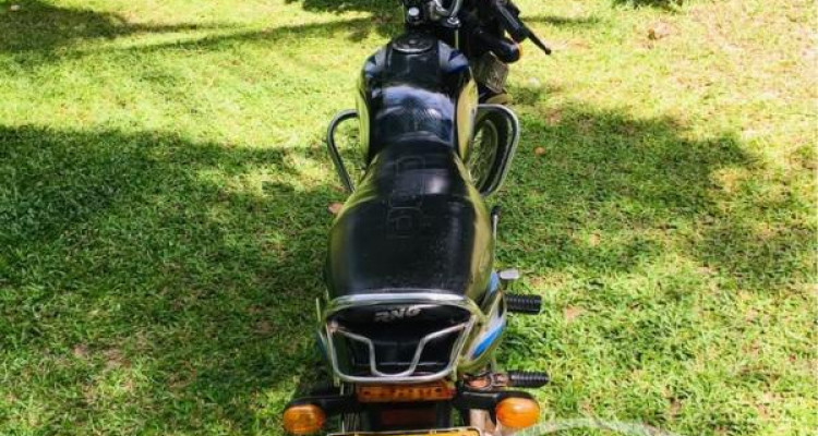 BAJAJ CT100 2006