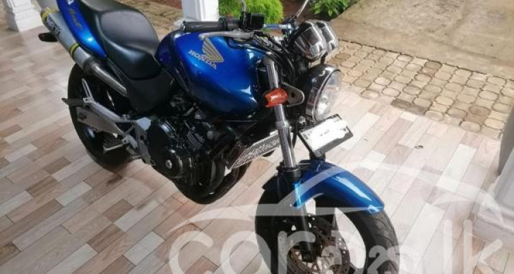 HONDA HORNET 2009
