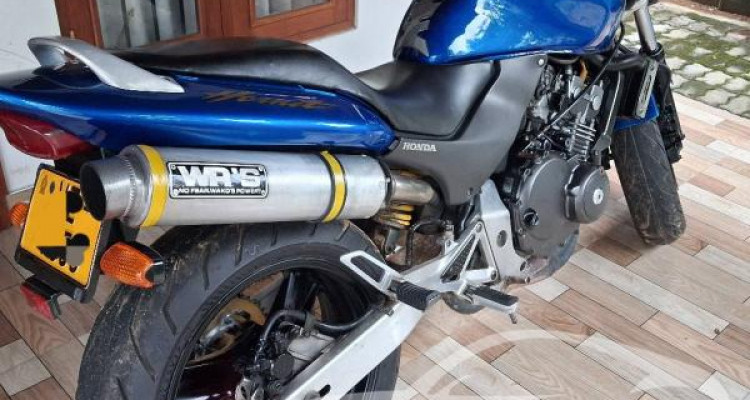 HONDA HORNET 2009