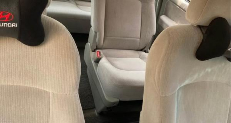 HYUNDAI TRAJET 2006