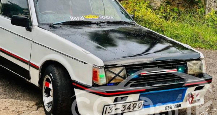 MITSUBISHI LANCER BOX 1982