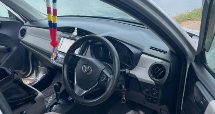 TOYOTA AXIO 2014
