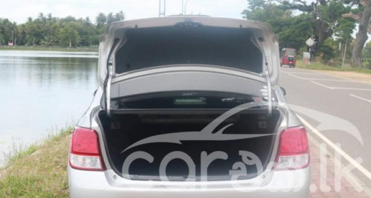 TOYOTA AXIO 2014