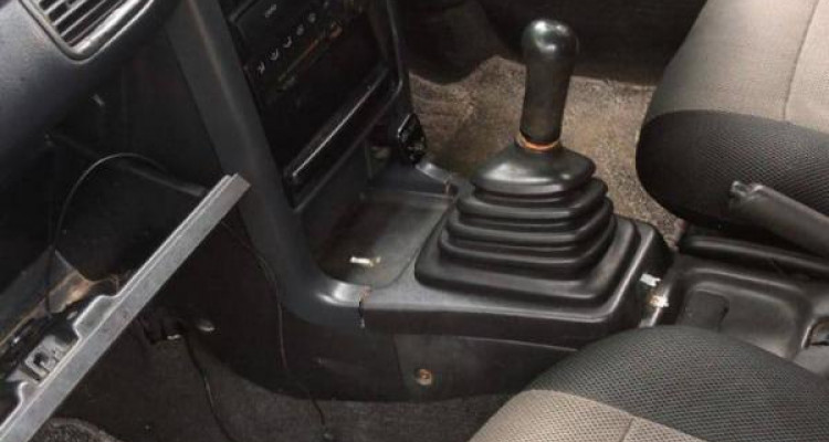 NISSAN PRESEA 1990