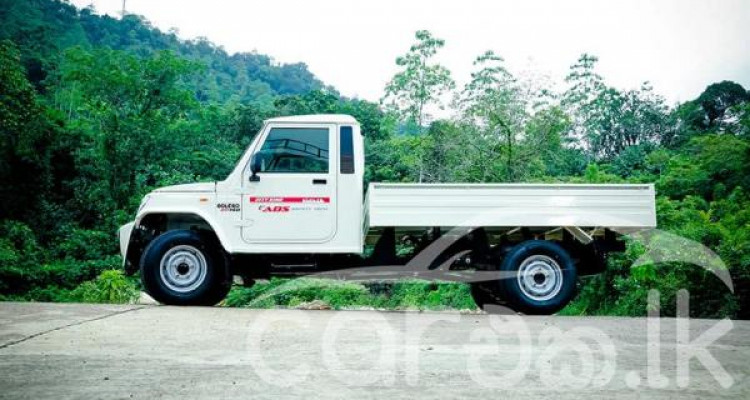 MAHINDRA BOLERO 2025