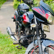 BAJAJ DISCOVER 150 2011
