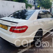 MERCEDES BENZ E250 2013