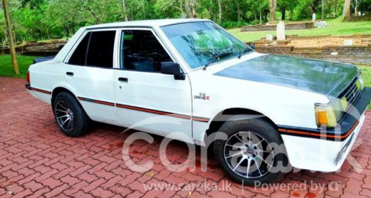 MITSUBISHI LANCER BOX 1983