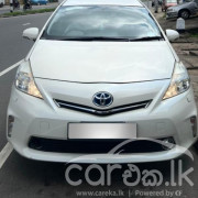 TOYOTA PRIUS 2013
