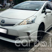 TOYOTA PRIUS 2013