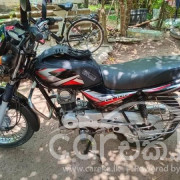 BAJAJ CT100 2005