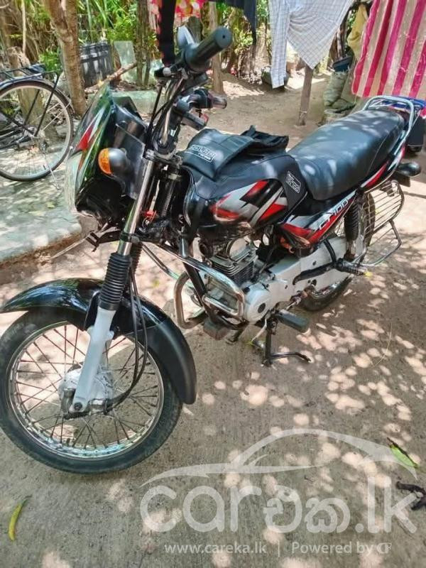 BAJAJ CT100 2005