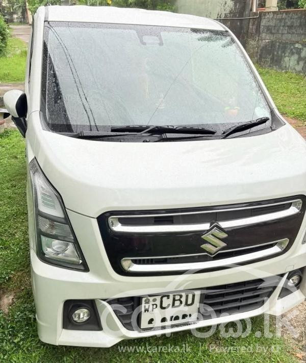 SUZUKI WAGON R STINGRAY 2018