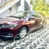 TOYOTA PREMIO 2019