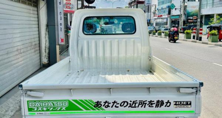 DAIHATSU HIJET 2003