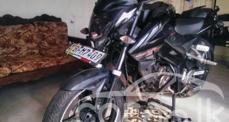 BAJAJ PULSAR NS 2016
