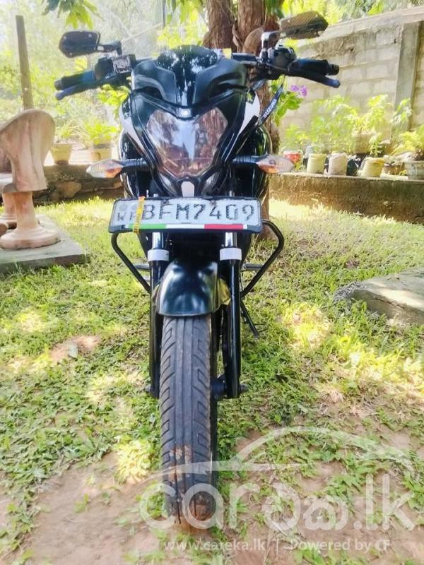 BAJAJ PULSAR NS 2016