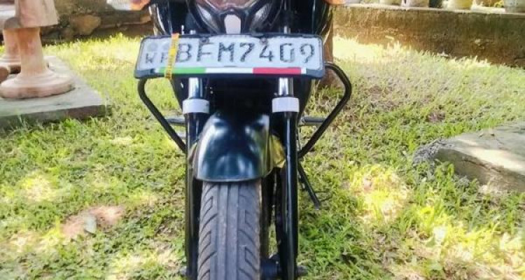 BAJAJ PULSAR NS 2016