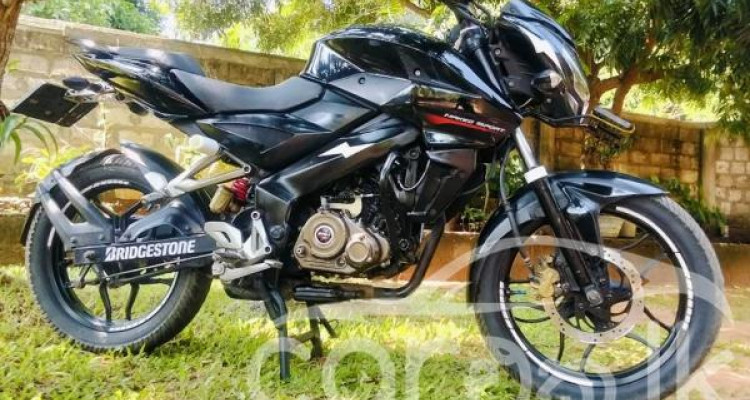 BAJAJ PULSAR NS 2016
