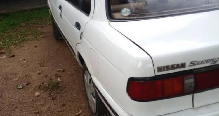 NISSAN SUNNY FB13 1992