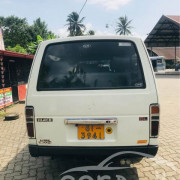 TOYOTA HIACE LH61 1989