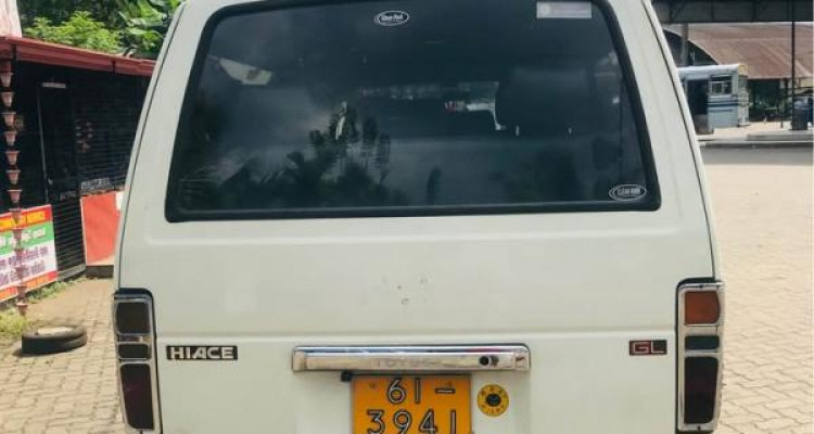 TOYOTA HIACE LH61 1989