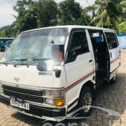 TOYOTA HIACE LH61 1989