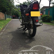 TVS VICTOR 2004