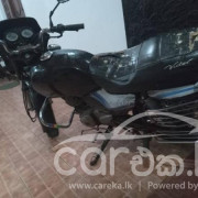 TVS VICTOR 2004