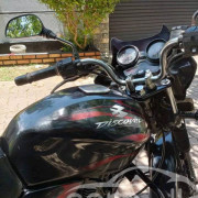 BAJAJ DISCOVER 150 2010