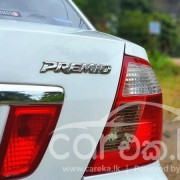 TOYOTA PREMIO 2002
