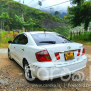 TOYOTA PREMIO 2002