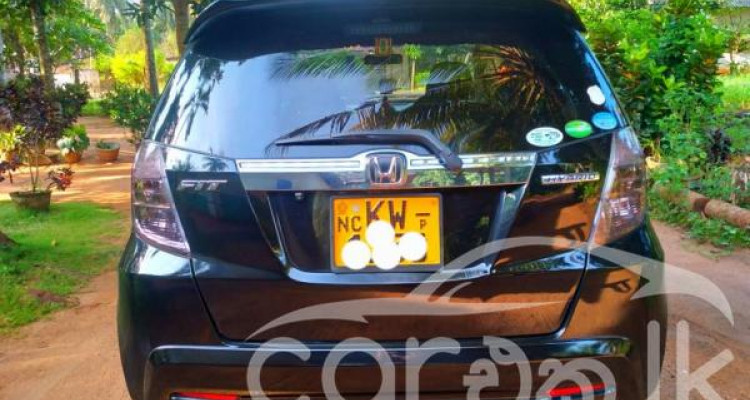 HONDA FIT GP1 2012