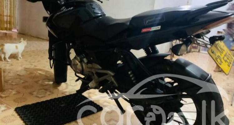 BAJAJ PULSAR 135 2012