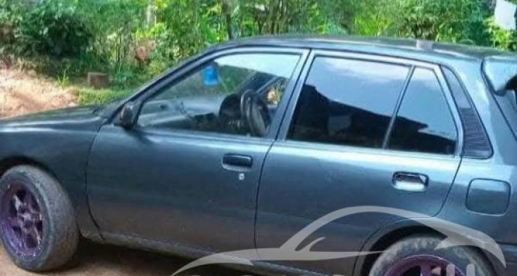 TOYOTA STARLET 1995
