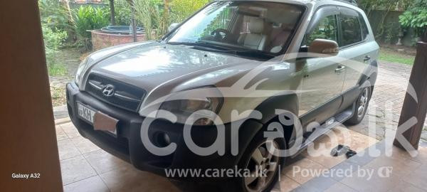 HYUNDAI TUCSON 2004