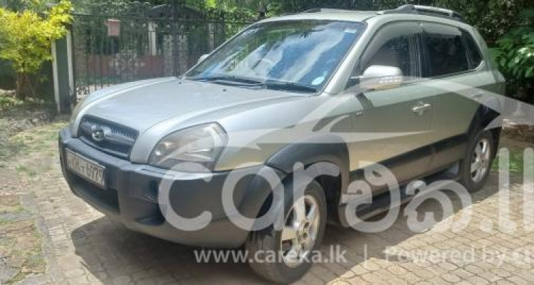 HYUNDAI TUCSON 2004