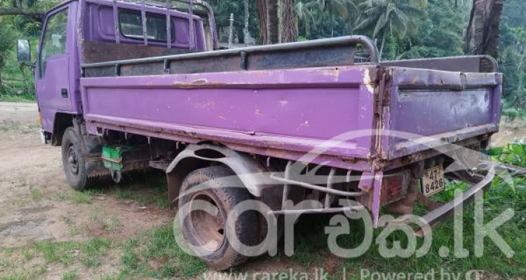 MITSUBISHI CANTER 1989