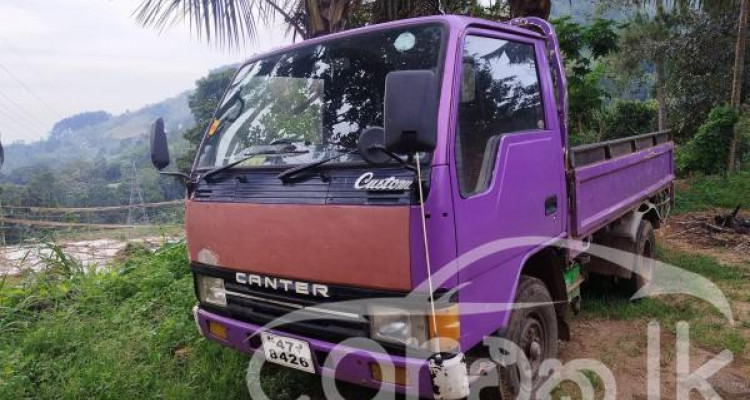 MITSUBISHI CANTER 1989