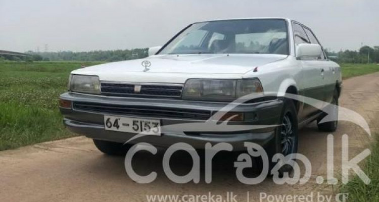 TOYOTA CAMRY 1990
