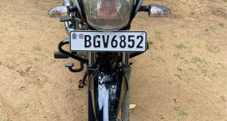 BAJAJ PLATINA 2018